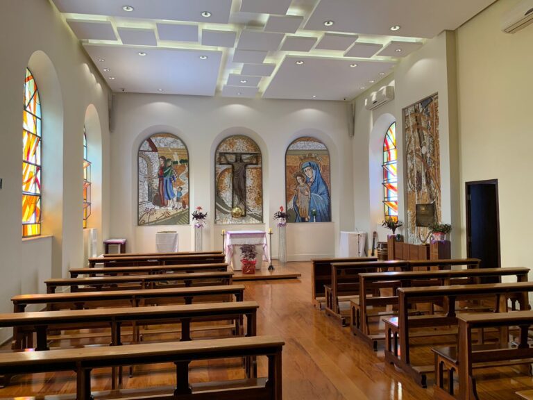 0b89306b-9a0d-47c1-9495-620657dc6a8f