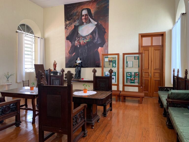 8ac936f8-518b-4e5d-bd11-0f579e5c1f18