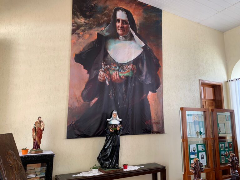 8b10b8e3-ebf6-4f2c-9d48-83c73214ba0e